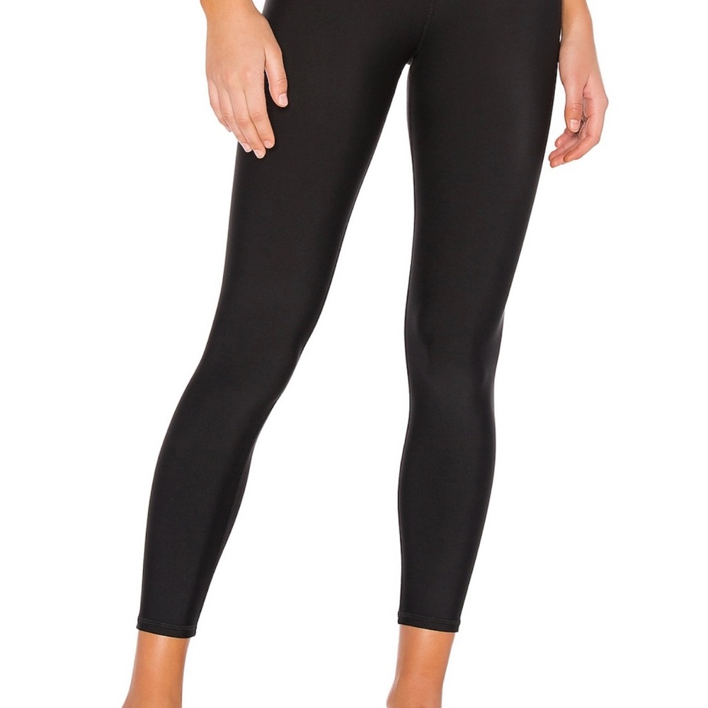 Alo Yoga 7/8 High-Waist Airlift Legging